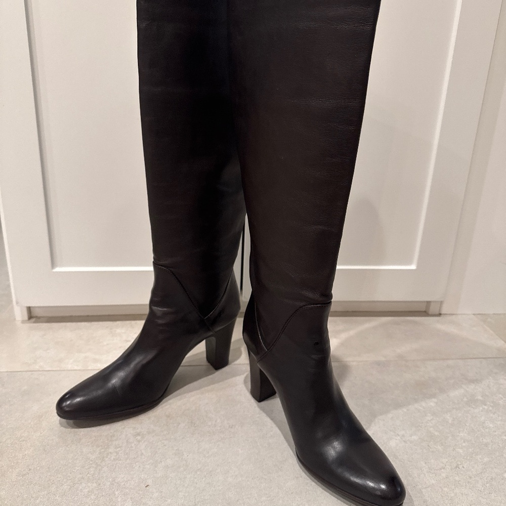 Brown tall boots